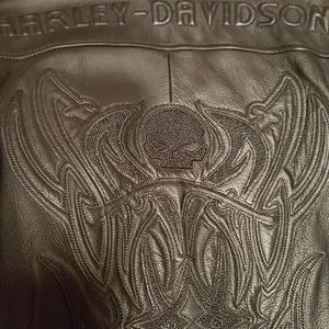 Large HARLEY DAVIDSON LEATHER JACKET